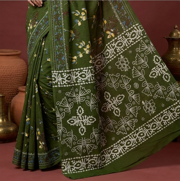 Dark Green Mul Mul Cotton Anjali Saree With Blouse Unstitched